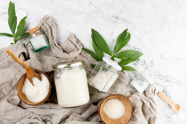 Jakie korzyści dla skóry przynoszą naturalne składniki w produktach do kąpieli?